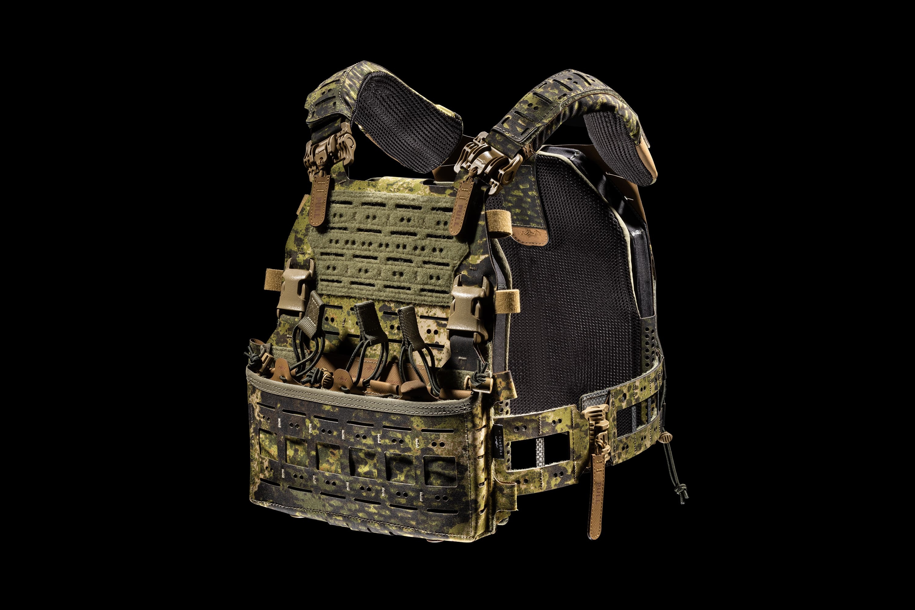 HAWK Plate Carrier - Phantomleaf...